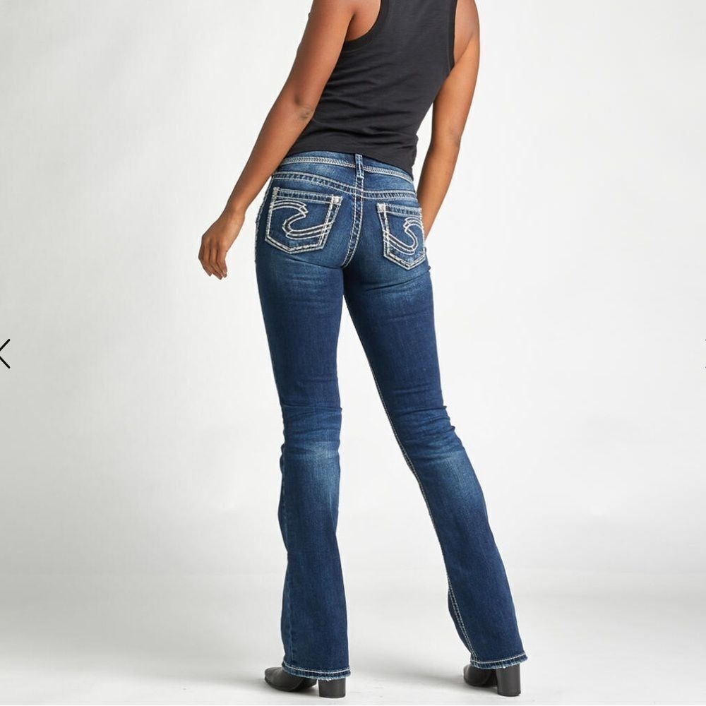 Silver Jeans Co Suki Mid Rise Bootcut‎ Jeans Size 28 Indigo NWT